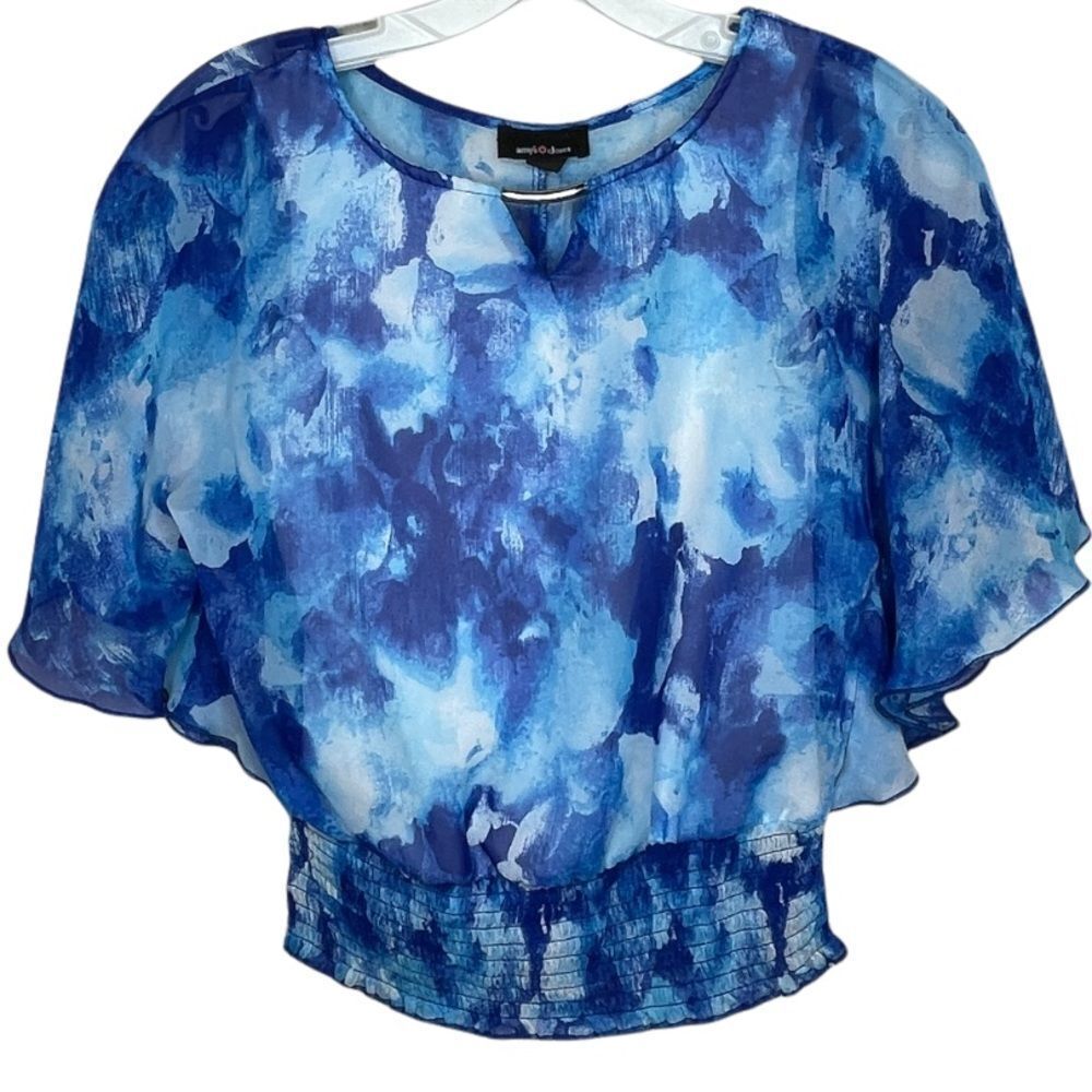 Amy's Closet Blue Top
